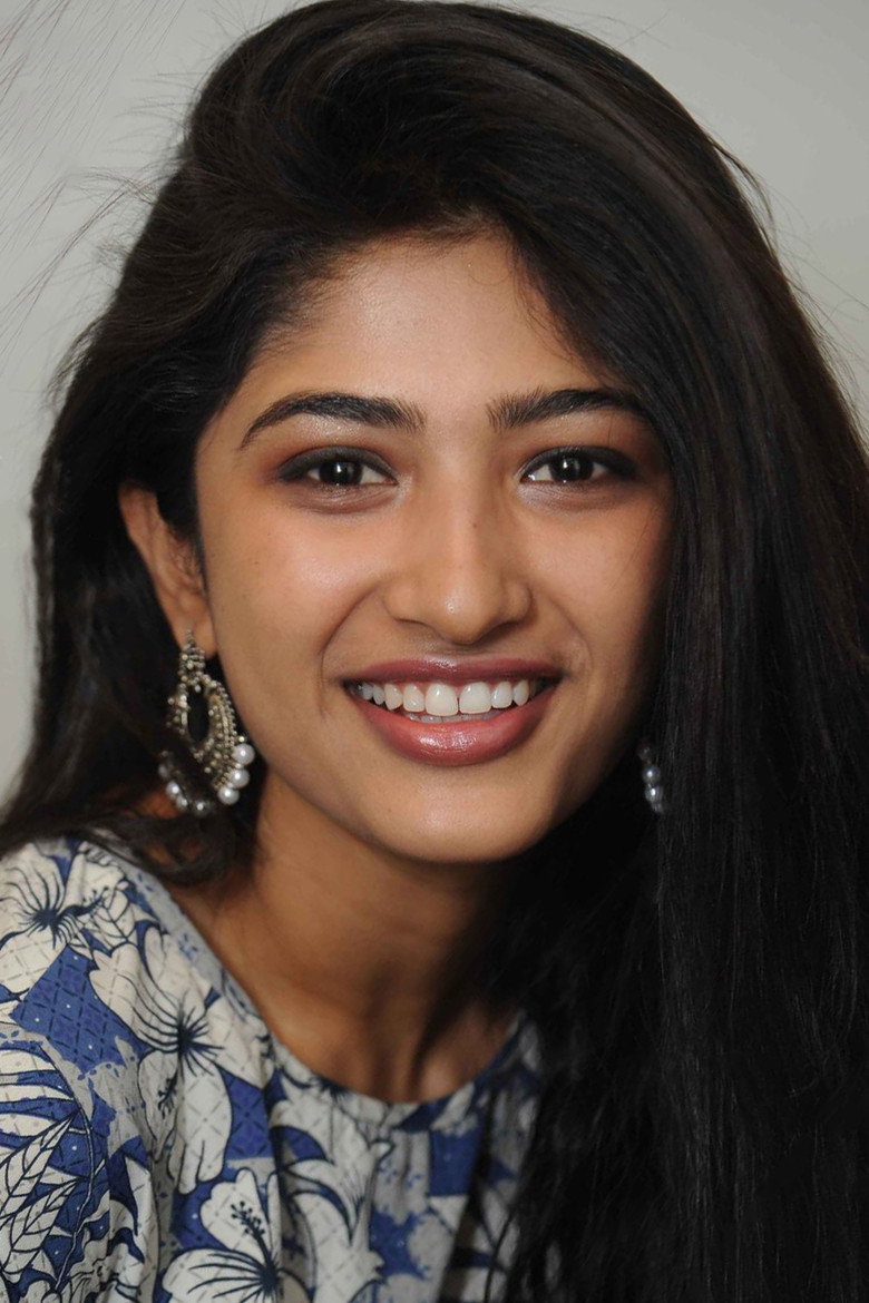 Roshini Prakash photo 2