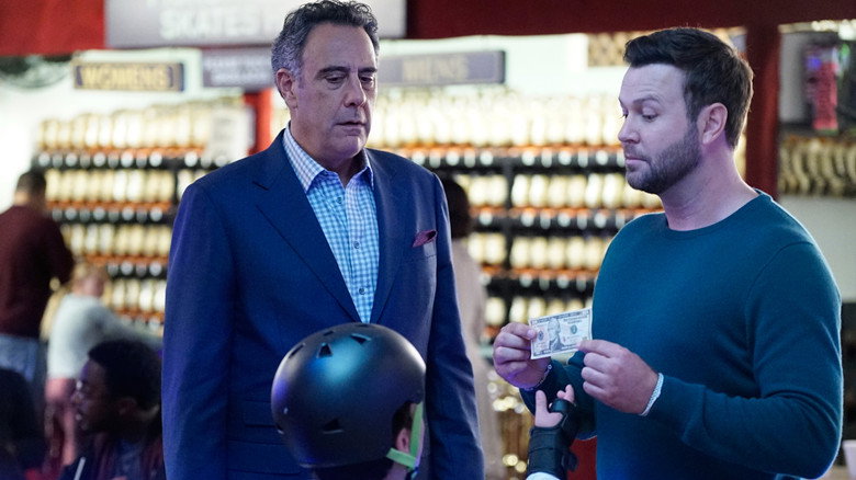 Still from Single Parents - Season 2 Episode 9