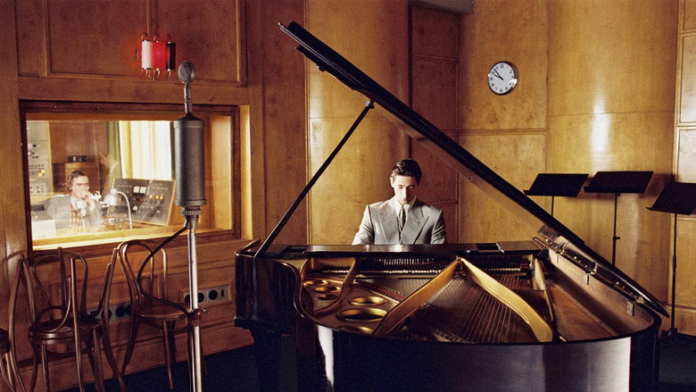 The Pianist backdrop 33