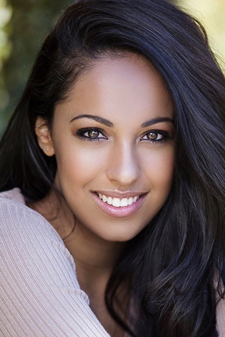 Yasmin Kassim photo 3