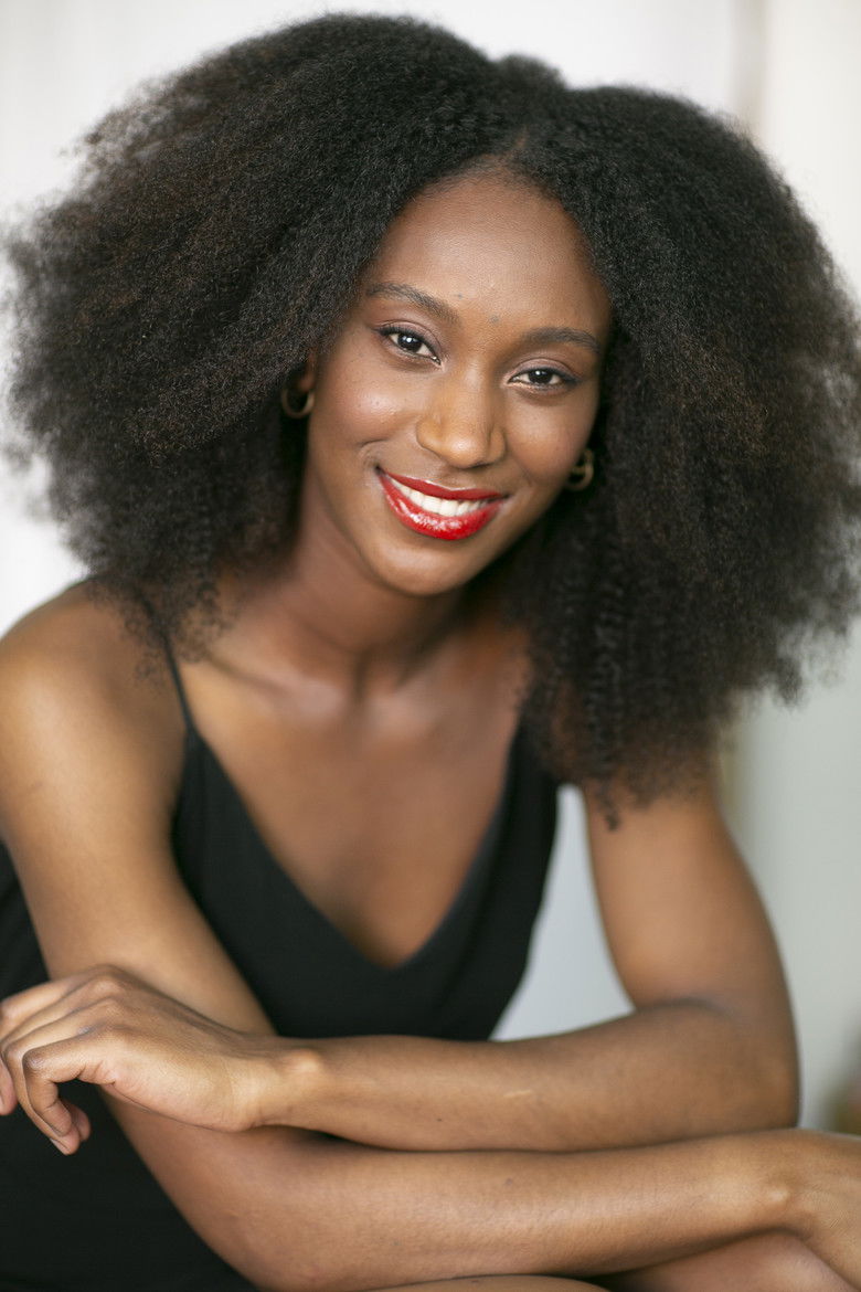 Reshny Massaka portrait image