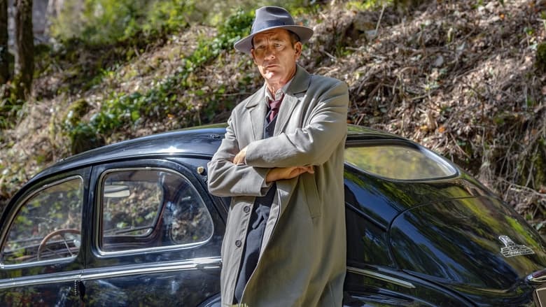Still from Monsieur Spade - Season 1 Episode 1