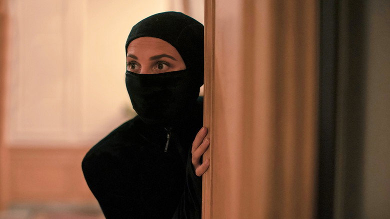 Still from Irma Vep - Season 1 Episode 4