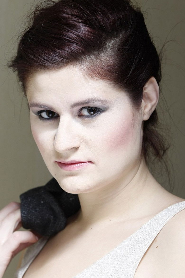 Anna Kaźmierowska portrait image
