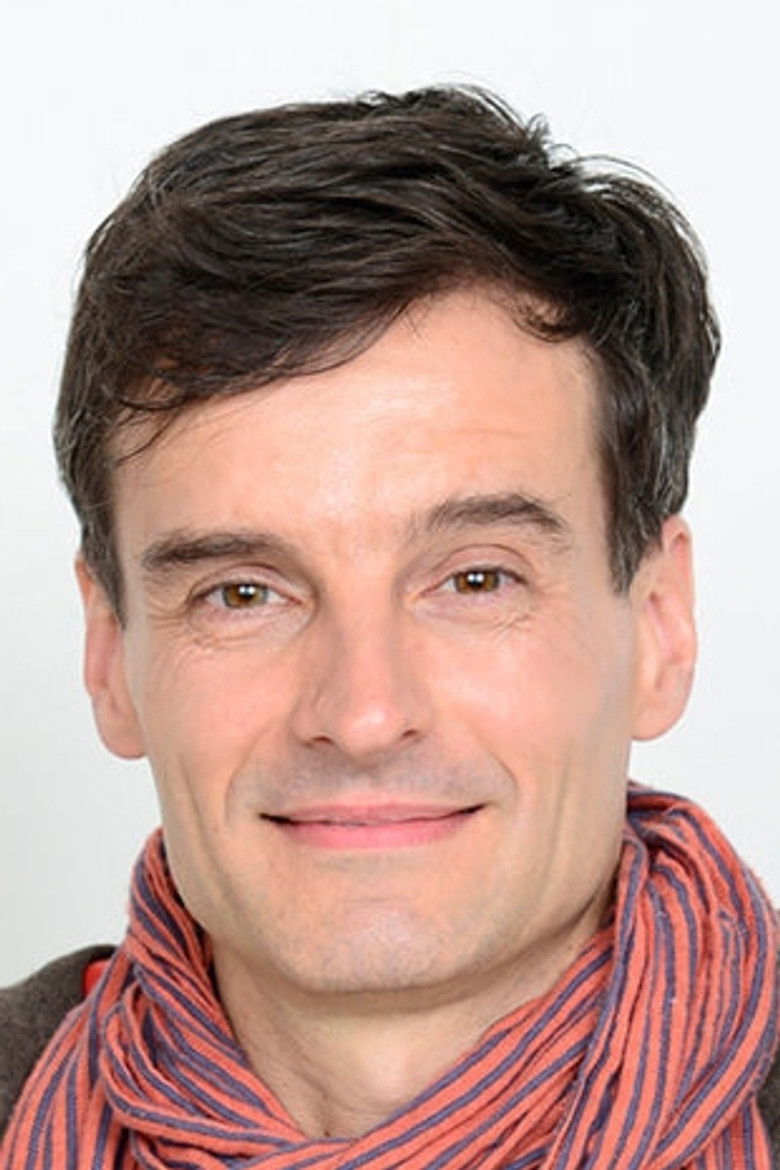 Arthur Binard portrait image