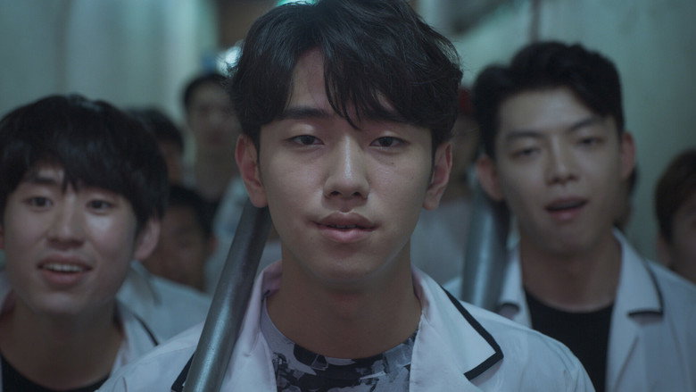 Still from Extracurricular - Season 1 Episode 9