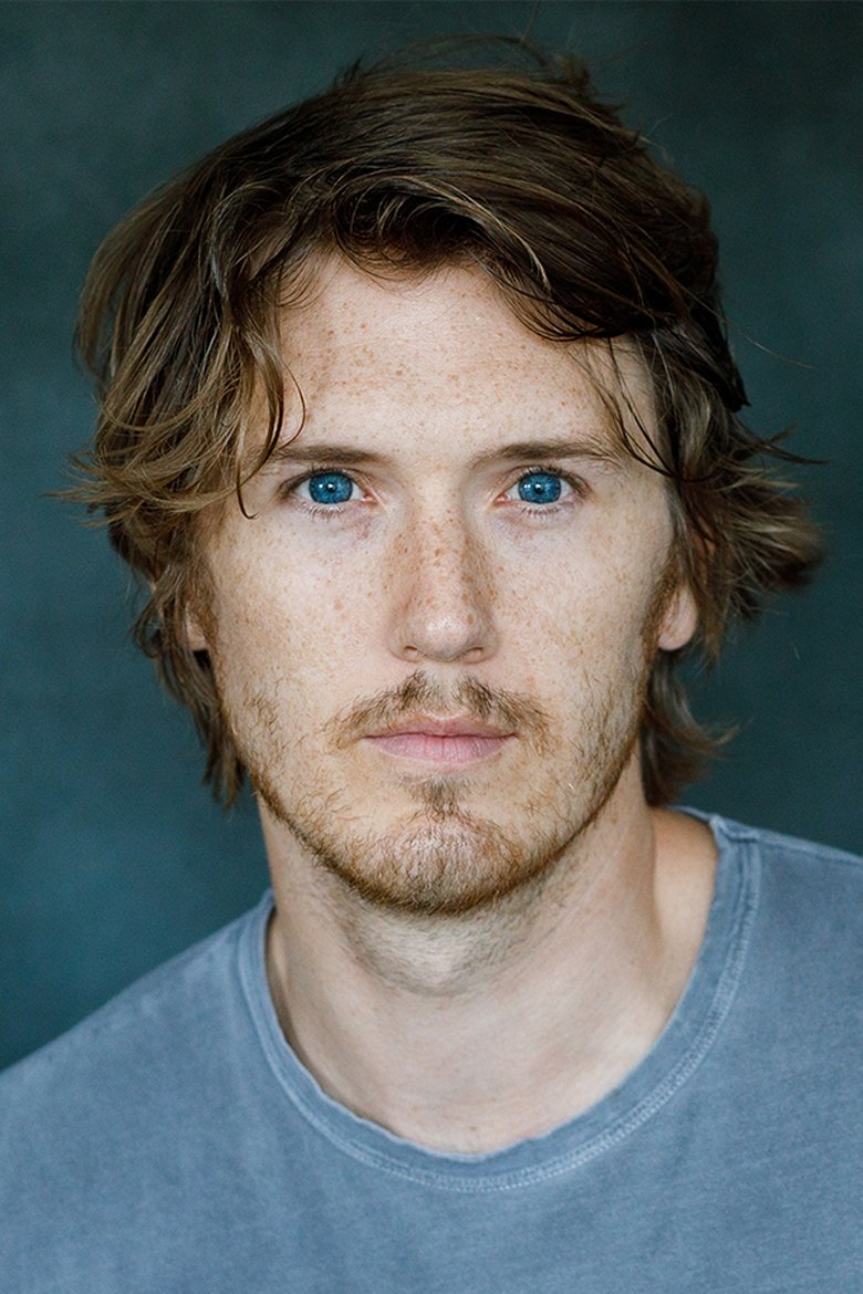 Spencer Treat Clark headshot