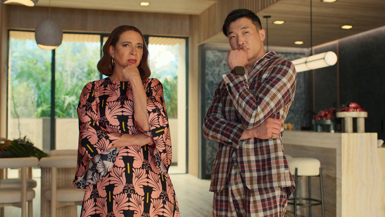 Still from Loot - Season 3 Episode 8