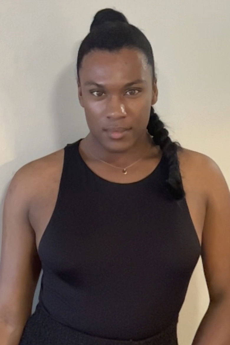 Chenoa Rae portrait image