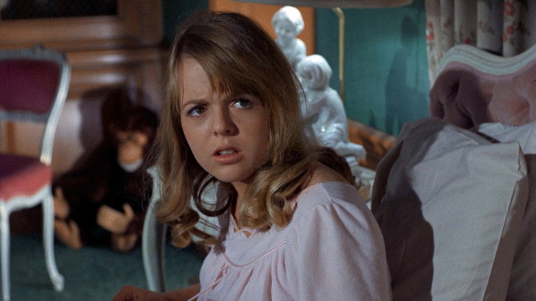 Image d'arrière-plan 9 du film Picture Mommy Dead