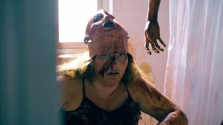 Frankie, Maniac Woman still 10