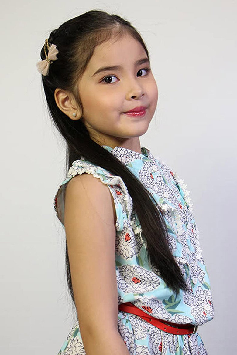 Sophia Reola photo
