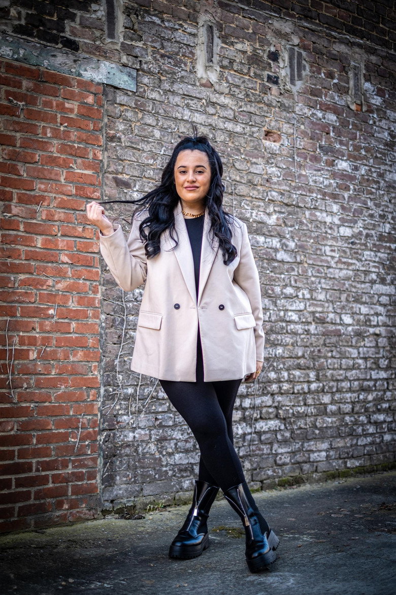 Sarah Mahassine portrait