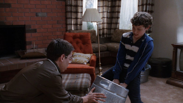 Still from Freaks and Geeks - Season 1 Episode 2