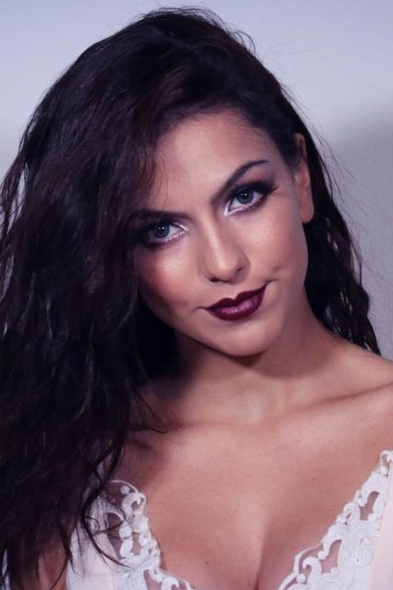 Gabriela Santana portrait