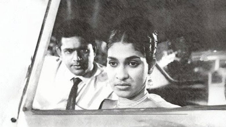 Image d'arrière-plan 1 du film රන් සළු