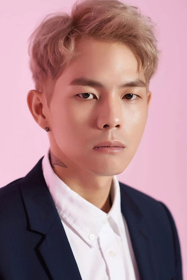 Park Won portrait image