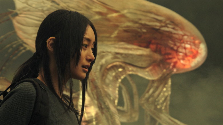 Still from Invasion - Season 3 Episode 8