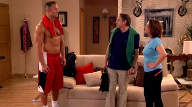 Still image for Cuñados season 1 episode 5: Episode 5