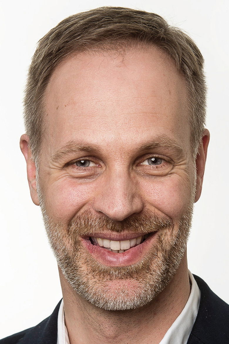 Sebastian Fiedler portrait image