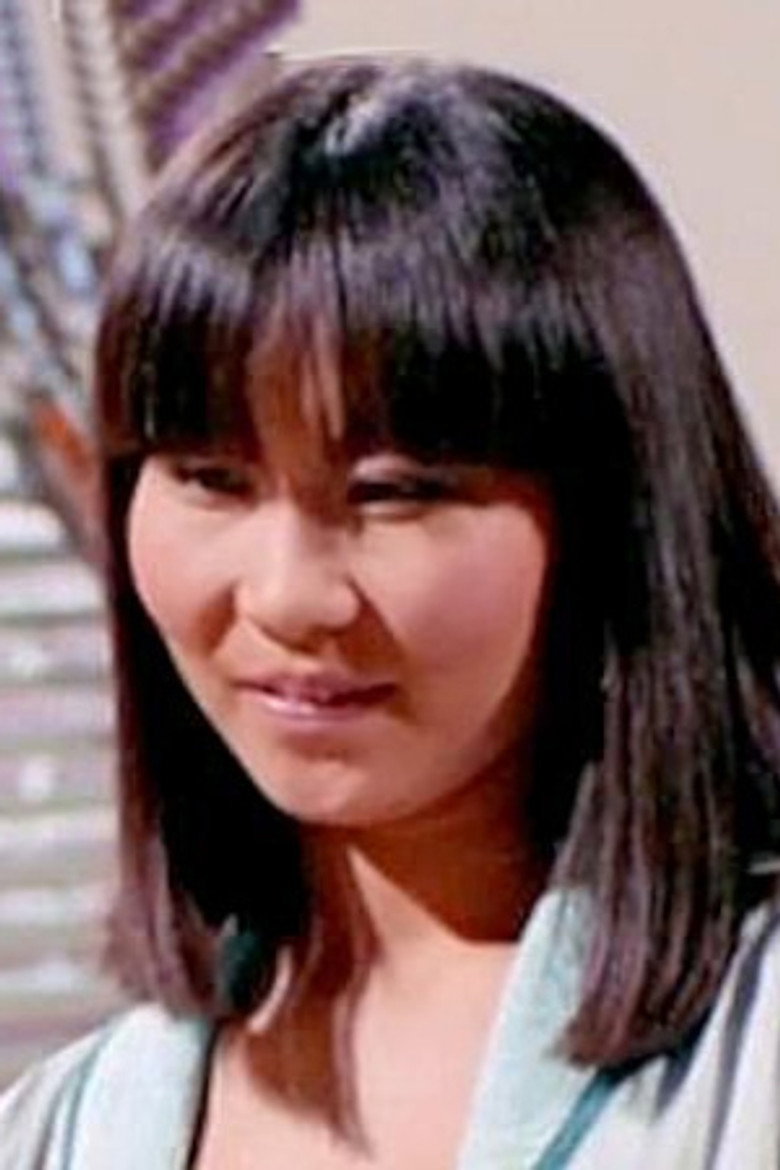 Wanda Rue portrait