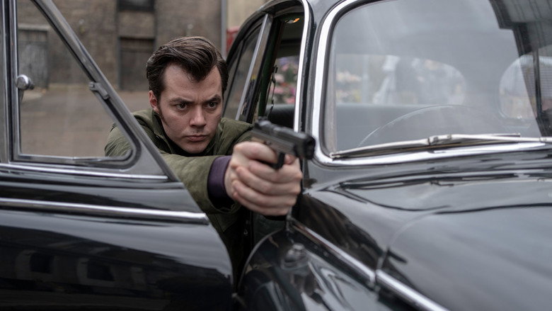 Still from Pennyworth: The Origin of Batman's Butler - ซีซัน 3 ตอน 5