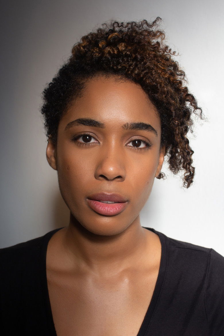 Alexis Cash portrait image