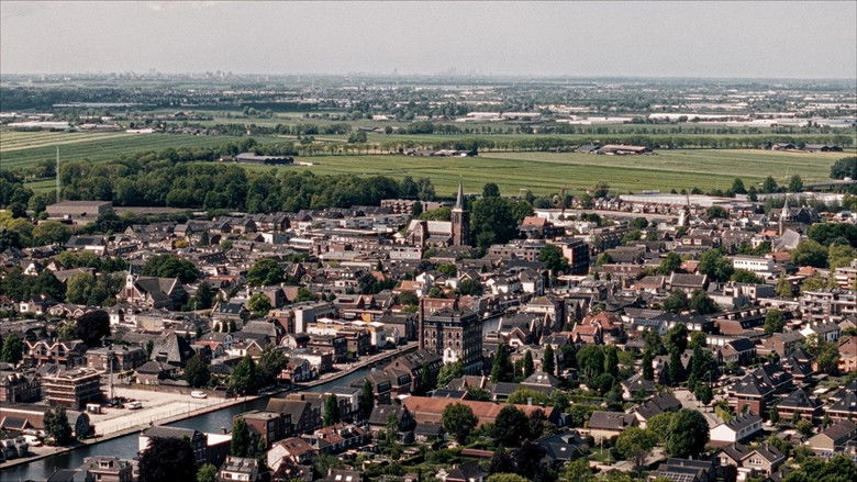 Still image for Het Complot season 1 episode 1: Hoe de duivel verscheen in Bodegraven Still image for Het Complot season 1 episode 1: Hoe de duivel verscheen in Bodegraven