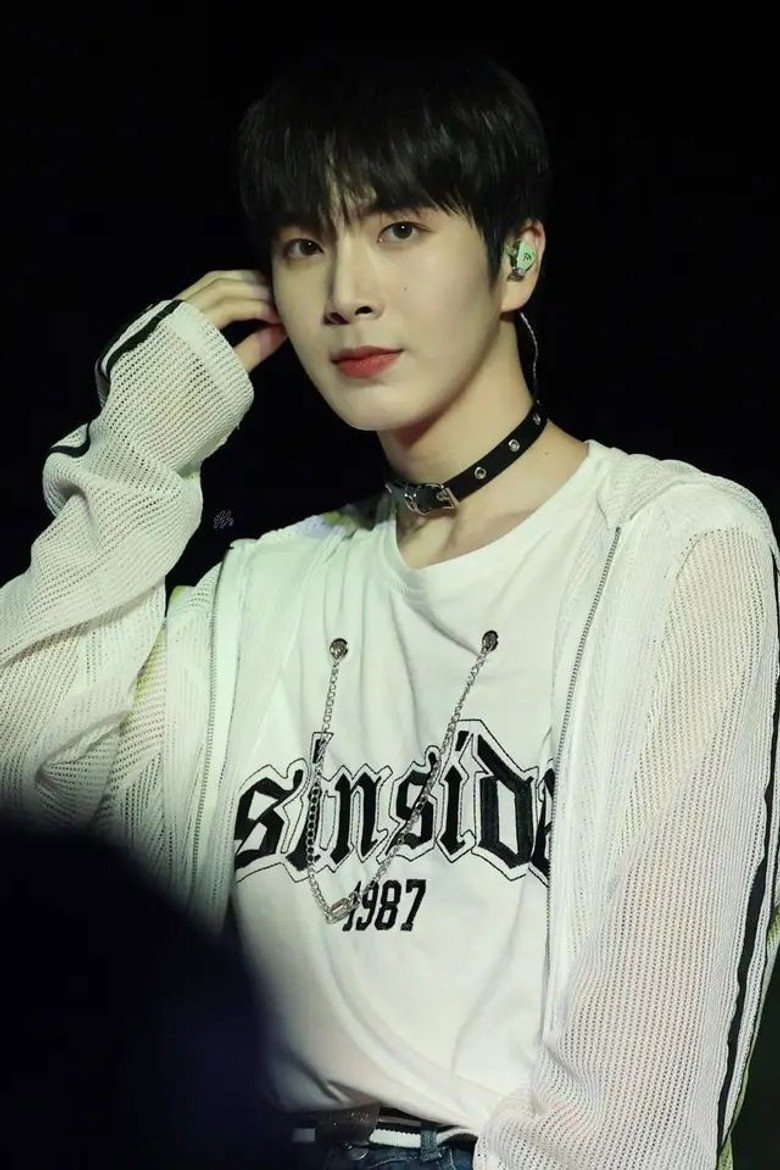 Park Jin-woo photo