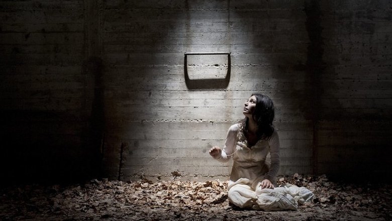 Gallery image from 9F1Ke5ausKLMx3jP80jqaSm9VuX.jpg