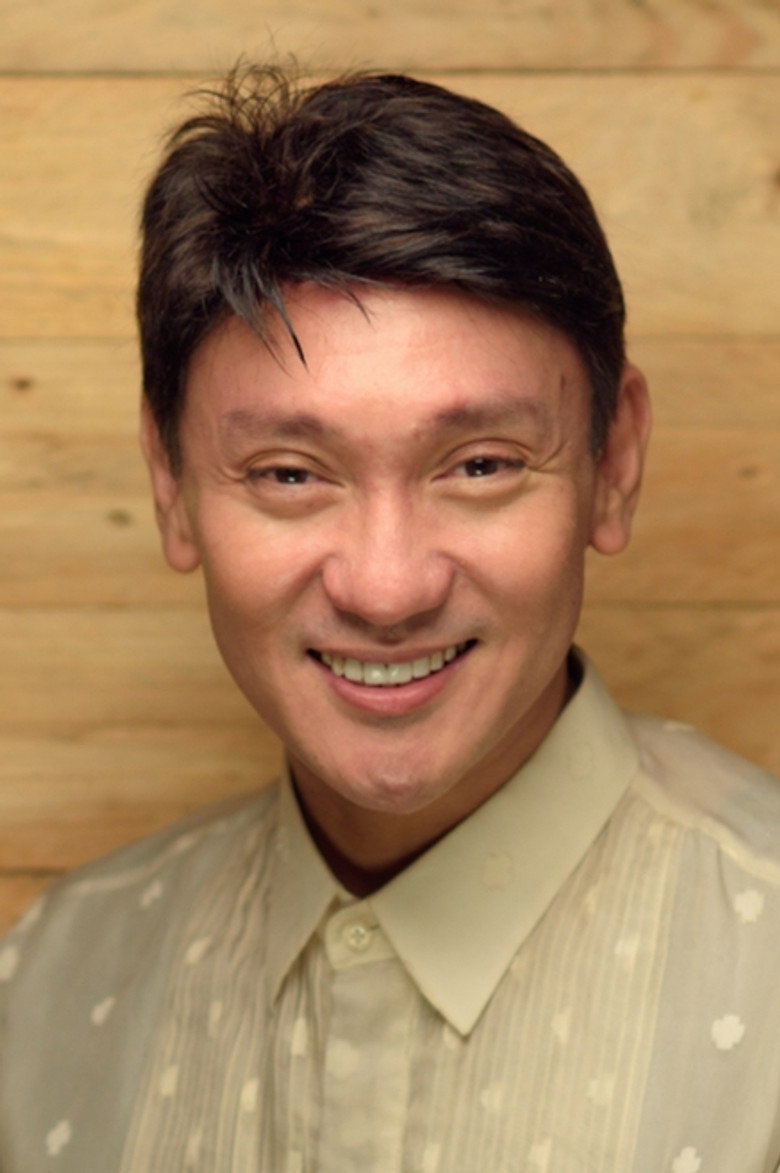 Roeder Camañag photo 3