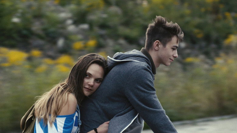 Image d'arrière-plan 3 du film Każdy ma swoje lato