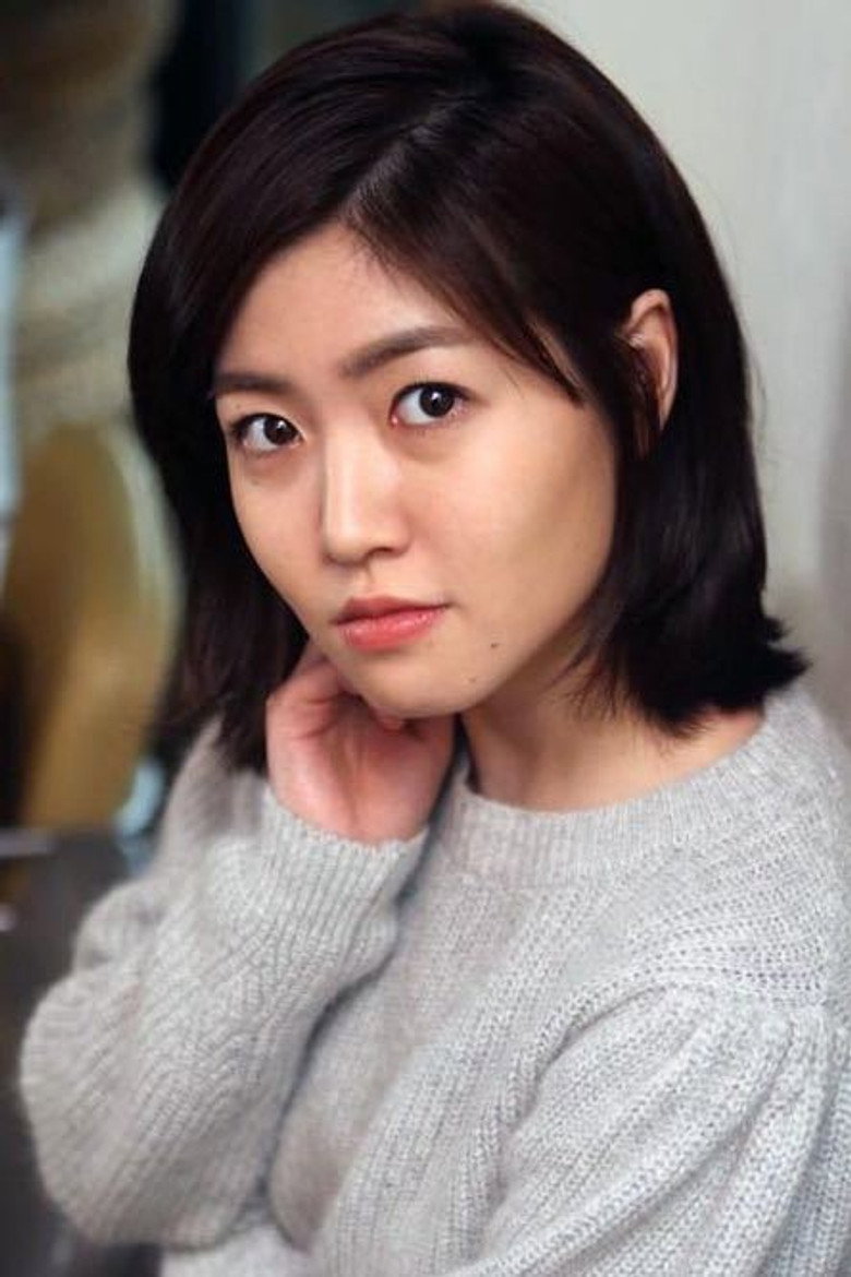 Shim Eun-kyung photo 12
