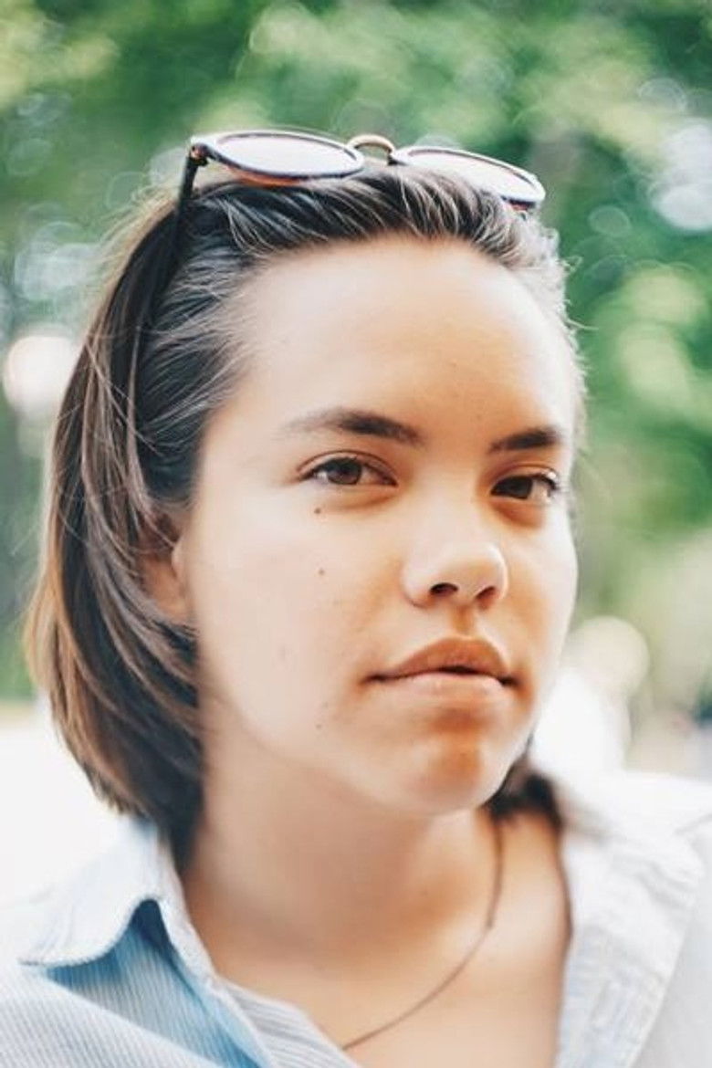 Becca Chairin portrait image