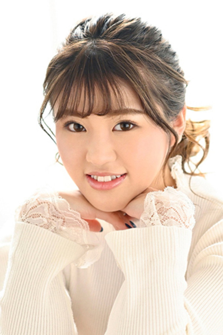 Juno Sakai portrait