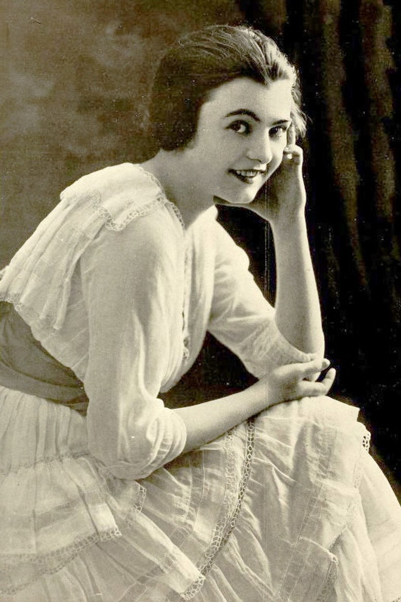 Olga Grey photo 2