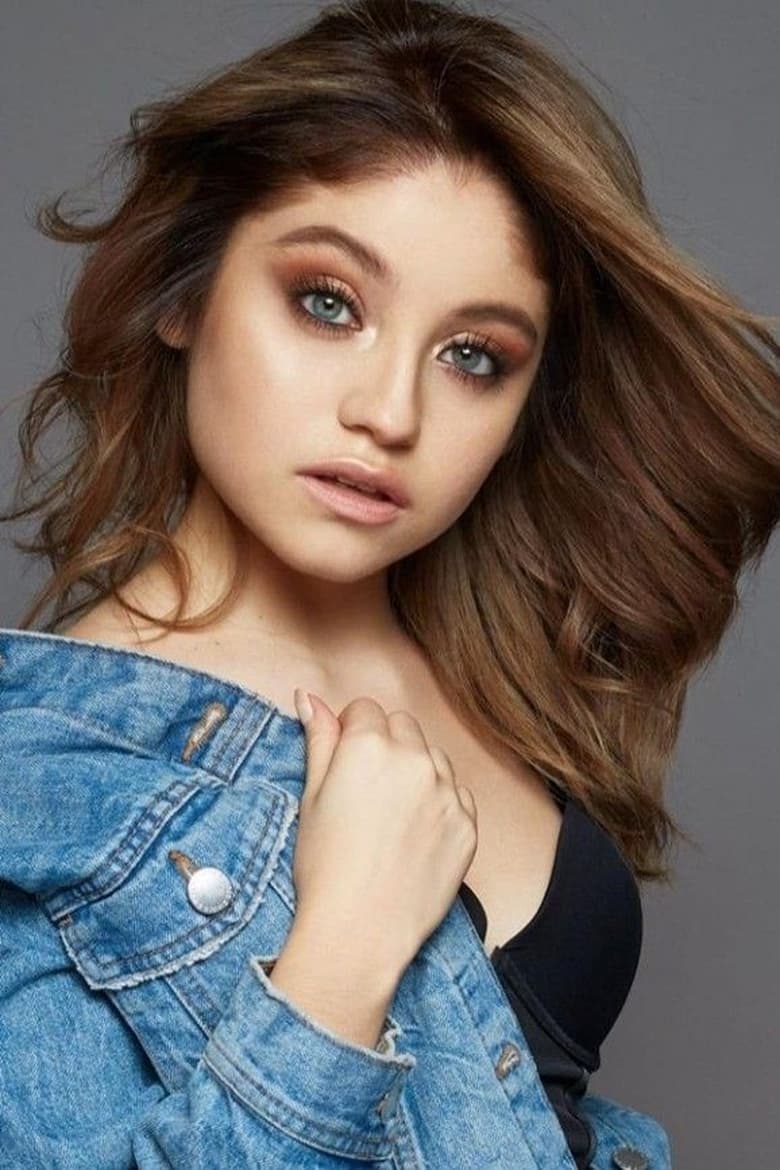Karol Sevilla photo