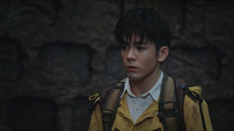 Still image for Ultimate Note season 1 episode 33: Wu Xie Examines the Iron Disk Still image for Ultimate Note season 1 episode 33: Wu Xie Examines the Iron Disk