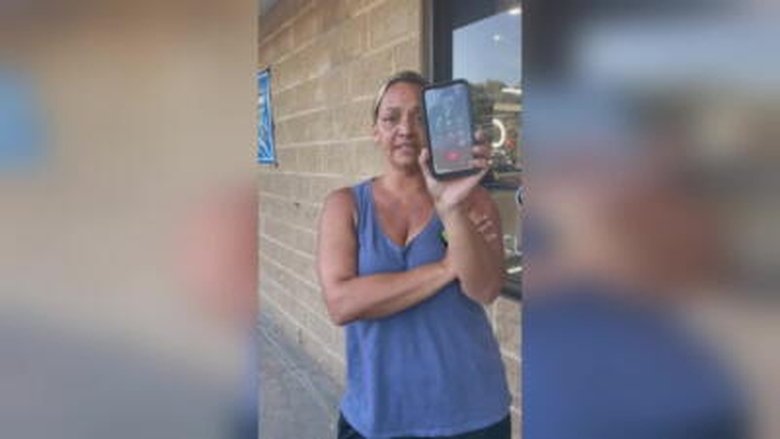 Still image for Customer Wars season 1 episode 10: Haircut 911 Still image for Customer Wars season 1 episode 10: Haircut 911