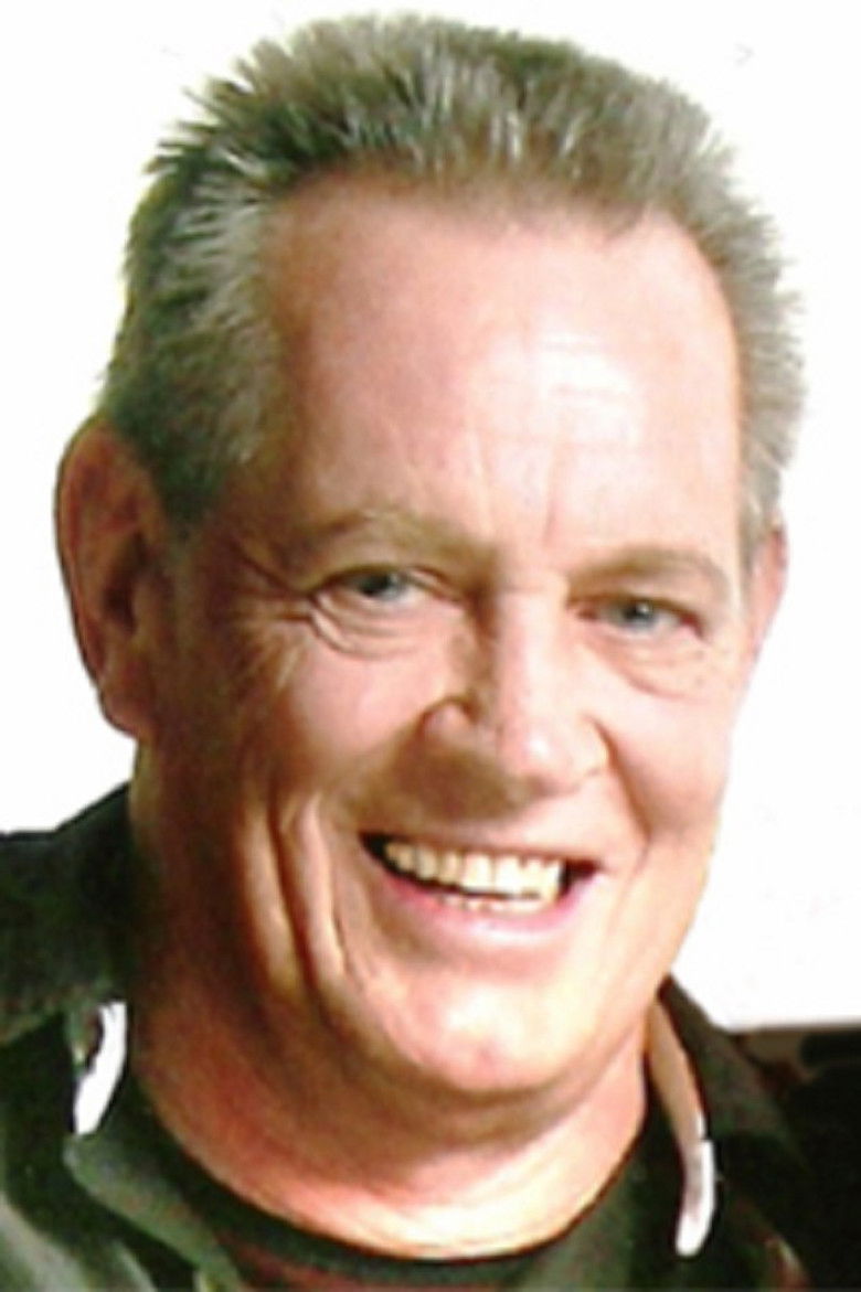 Tom Sharplin portrait image