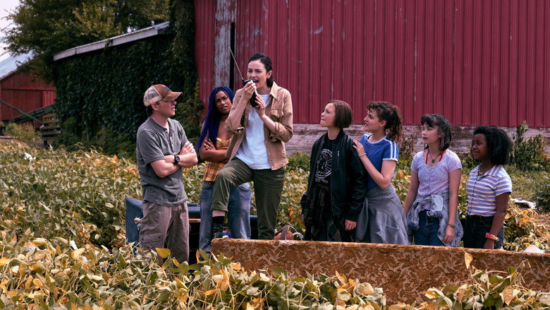 Still from Paper Girls - Season 1 Episode 7