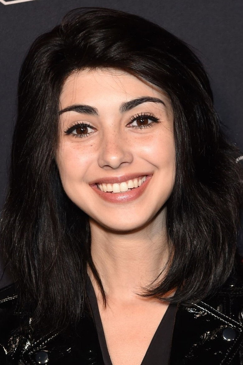 Alexa Mansour photo 2