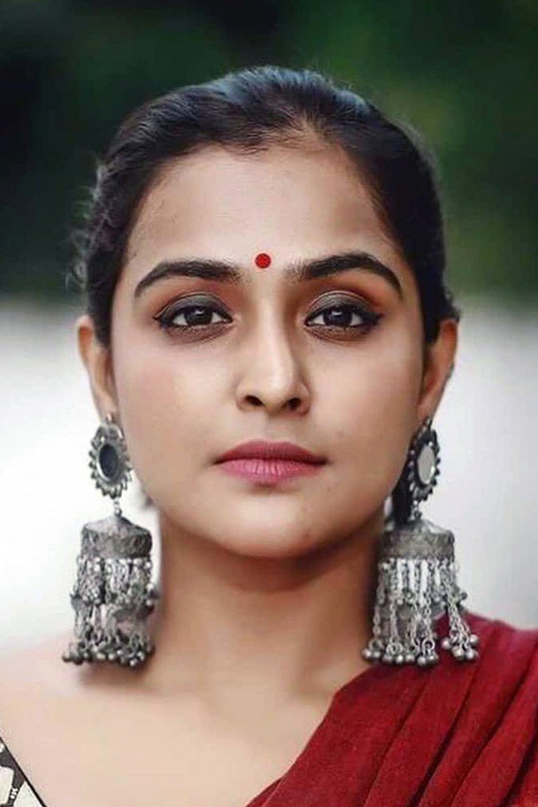 Remya Nambeesan photo 5