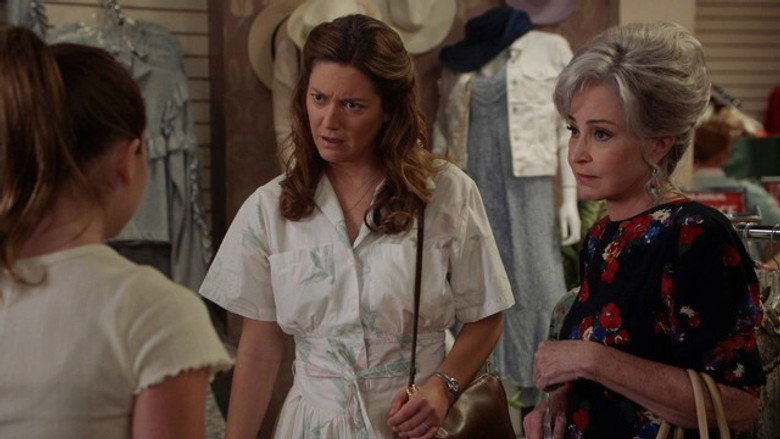Young Sheldon S05E13 — A Lot of Band-Aids and the Cooper Surrender episode still