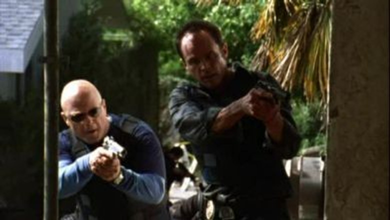 The Shield S04E05 — Tar Baby episode still