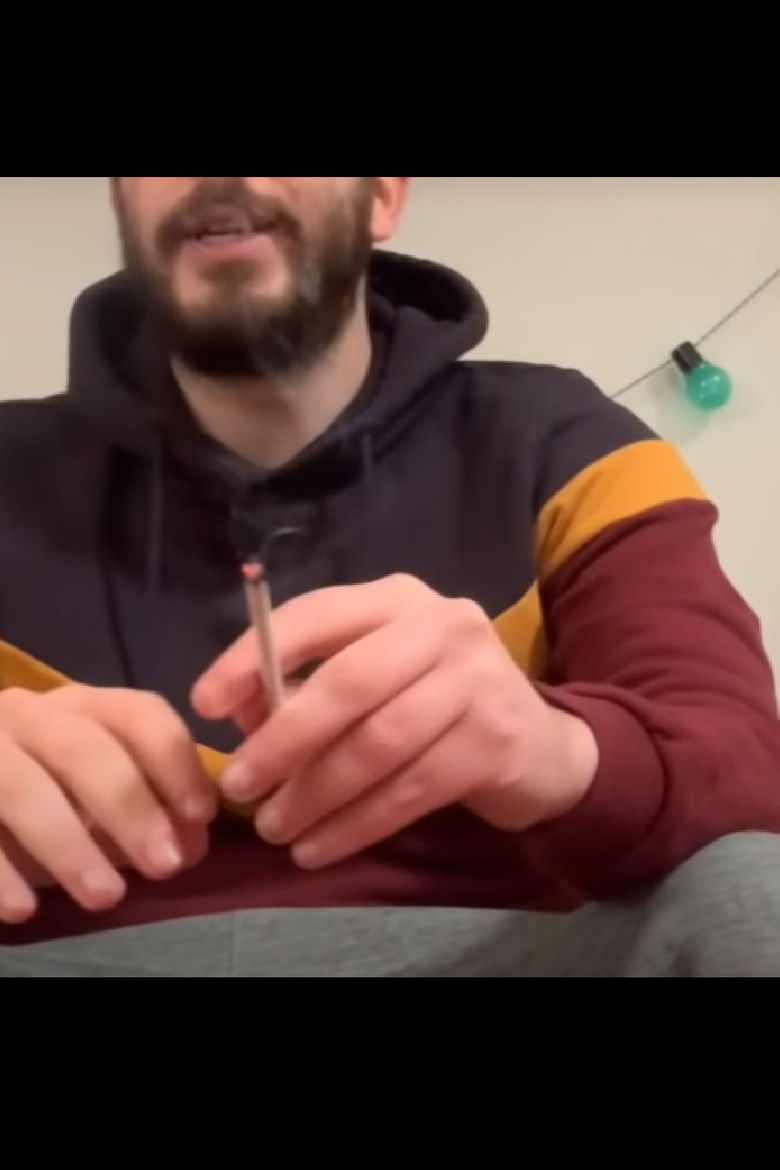 Imatge de Il s'encule en pleine conscience un do mac chez lui en 10 minutes !