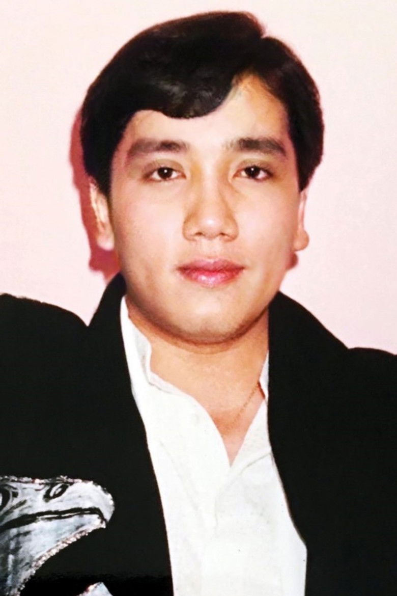 Elvis Phương portrait image
