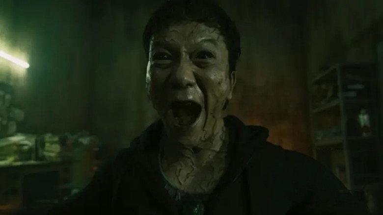 Still from Memburu Pemangsa