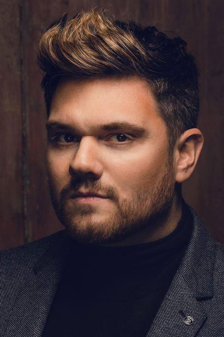 Mark Kingswood portrait image