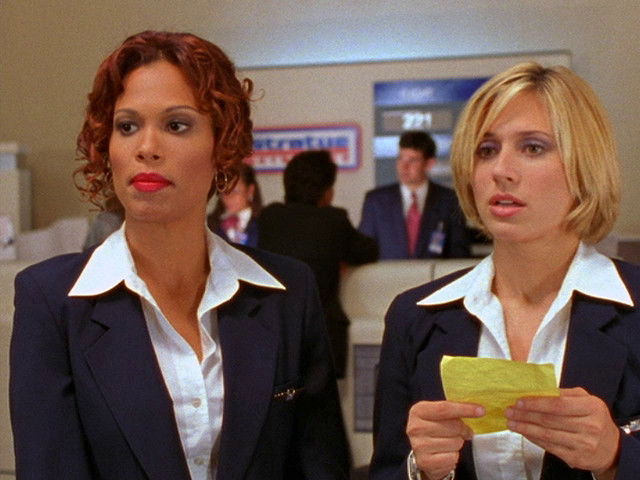 Still image for She Spies season 1 episode 19: Learning to Fly Still image for She Spies season 1 episode 19: Learning to Fly